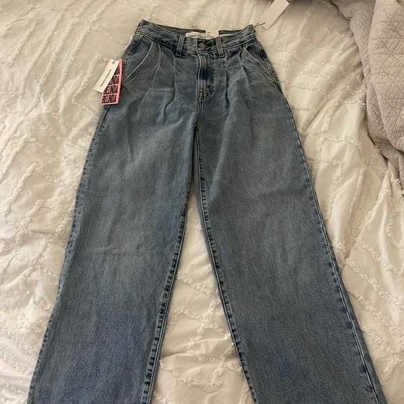 Aritzia Denim Forum jeans - Picture 1 of 5